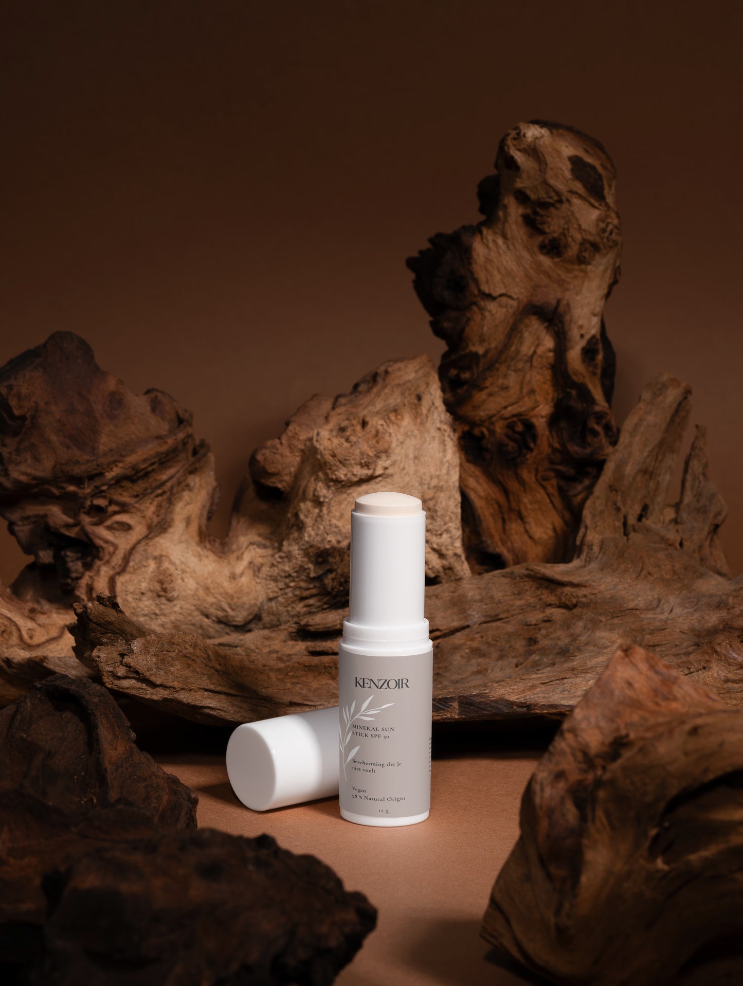 Mineral Sun Stick SPF50 sfeerbeeld — dagelijkse UV-bescherming