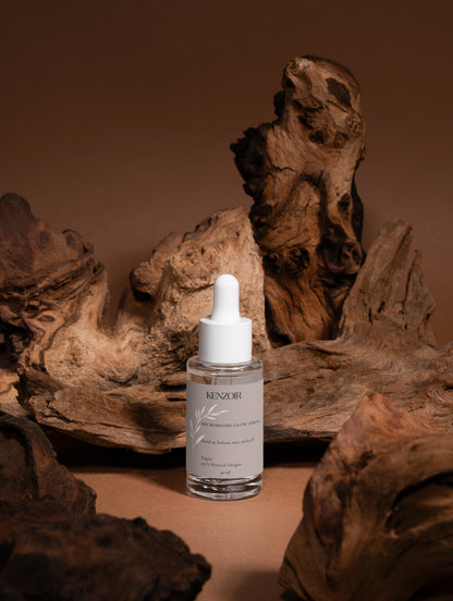 Kenzoir Microbiome Glow Serum — textuur en formule close-up